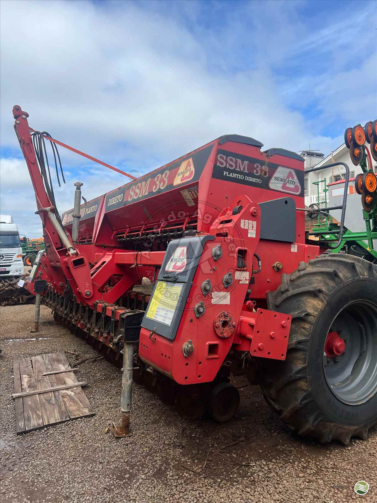 PLANTADEIRA SEMEATO SSM 33 Atacado Agrisser VACARIA RIO GRANDE DO SUL RS